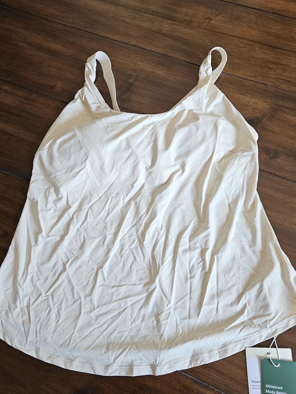 HALARA Almond Milk Scoop-Neck Tank with Built In Bra